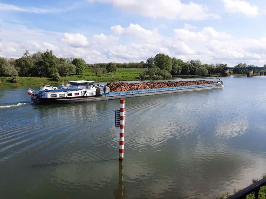 Les Annexes Vila Verdun-sur-le-Doubs Exterior foto