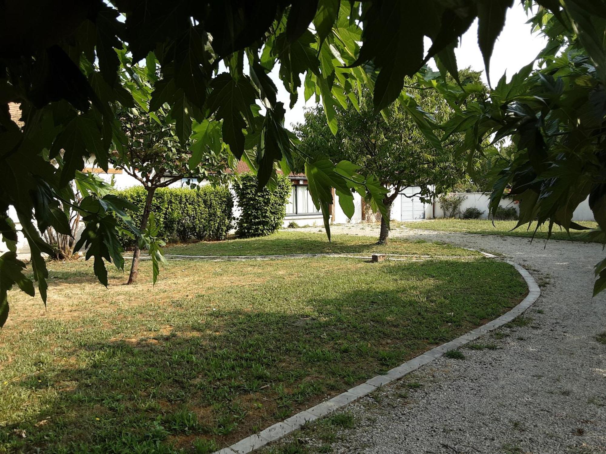 Les Annexes Vila Verdun-sur-le-Doubs Exterior foto