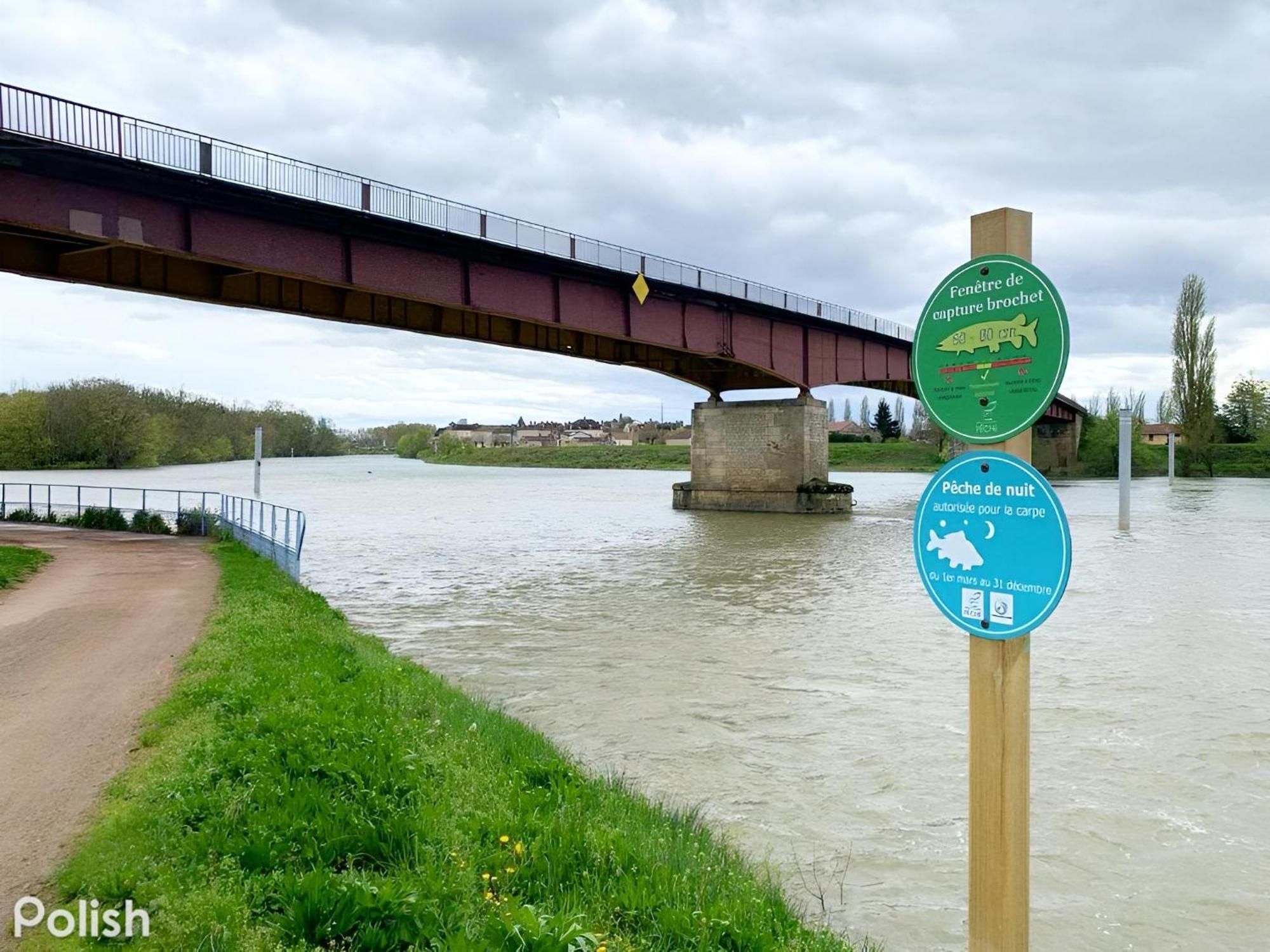 Les Annexes Vila Verdun-sur-le-Doubs Exterior foto